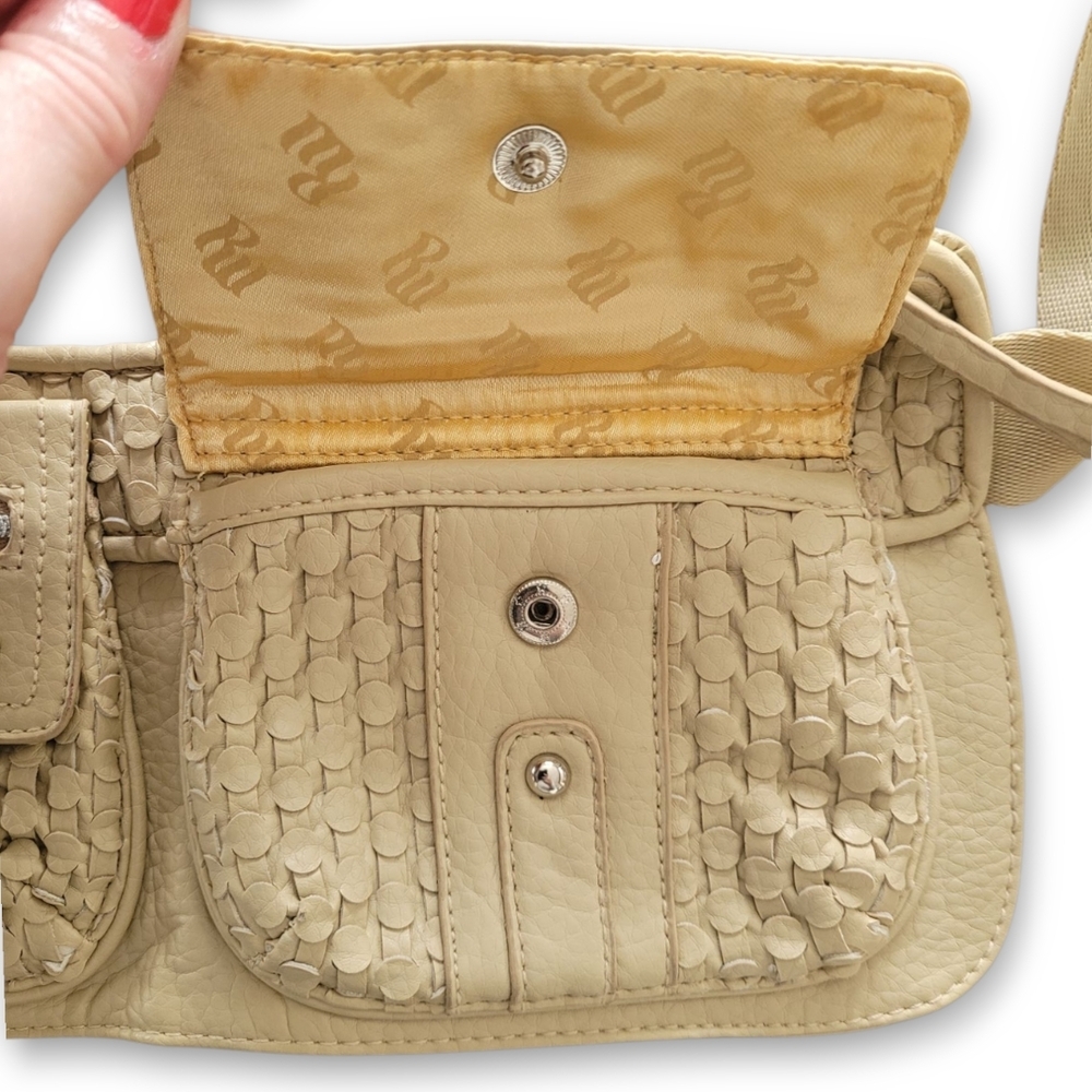 Rare Y2K Rocawear Cream Belt Bag - Picture 3 of 11